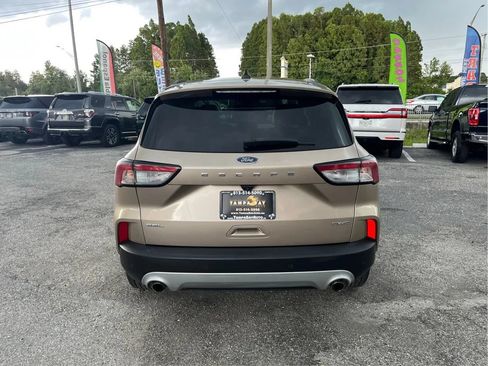 Used 2021 Ford Escape SEL AWD/4WD image 6