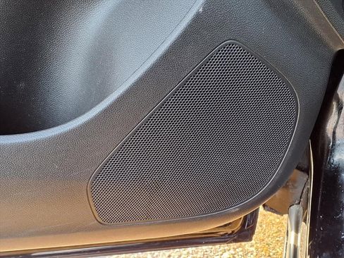 Used 2024 Buick Envista Sport Touring w/ Convenience I Package image 16