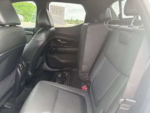 Used 2024 Hyundai Santa Cruz Limited AWD/4WD image 25