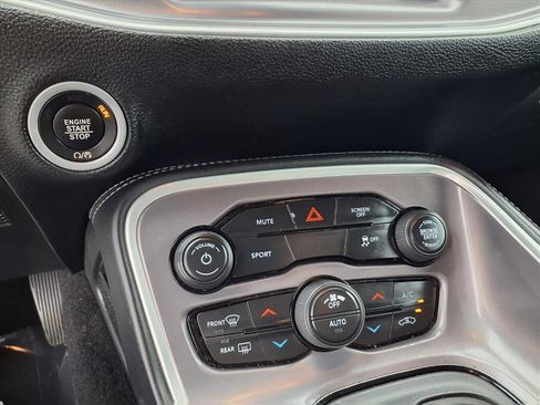 Certified 2021 Dodge Challenger SXT image 8