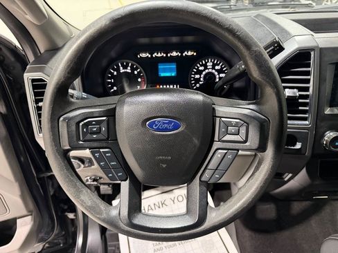 Used 2016 Ford F150 XLT RWD image 20