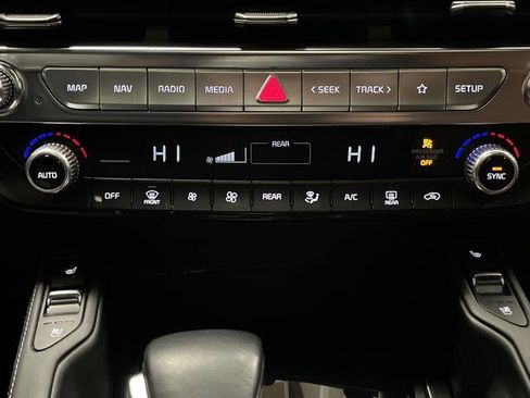 Used 2024 Kia Telluride SX Prestige image 21