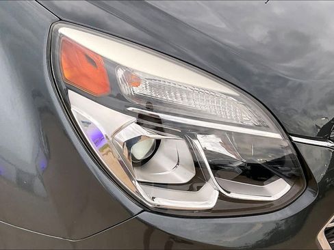 Used 2017 Chevrolet Equinox Premier w/ Enhanced Convenience Package FWD image 27