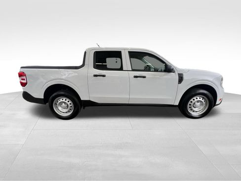 Used 2025 Ford Maverick XL w/ Equipment Group 101A AWD/4WD image 4