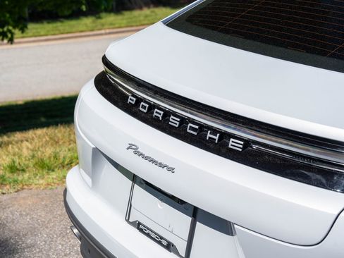 Certified 2024 Porsche Panamera RWD image 15