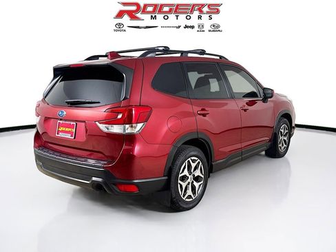 Used 2021 Subaru Forester Premium w/ Popular Package #1 AWD/4WD image 8