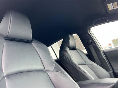 Certified 2023 Toyota Venza XLE AWD/4WD image 18