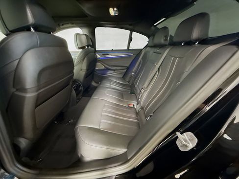 Certified 2023 BMW M550i xDrive w/ Executive Package image 26