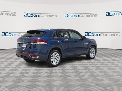 Used 2021 Volkswagen Atlas Cross Sport SE AWD/4WD image 8