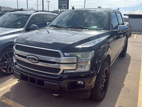 Used 2019 Ford F150 Platinum w/ Equipment Group 701A Luxury image 2