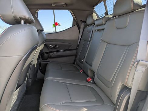 Certified 2025 Hyundai Santa Cruz Limited image 19