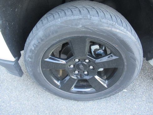 Used 2017 Chevrolet Silverado 1500 Custom w/ Rally 1 Edition image 12