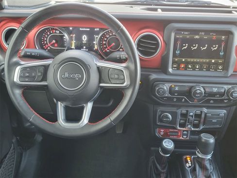 Used 2022 Jeep Gladiator Rubicon w/ Trailer Tow Package image 24