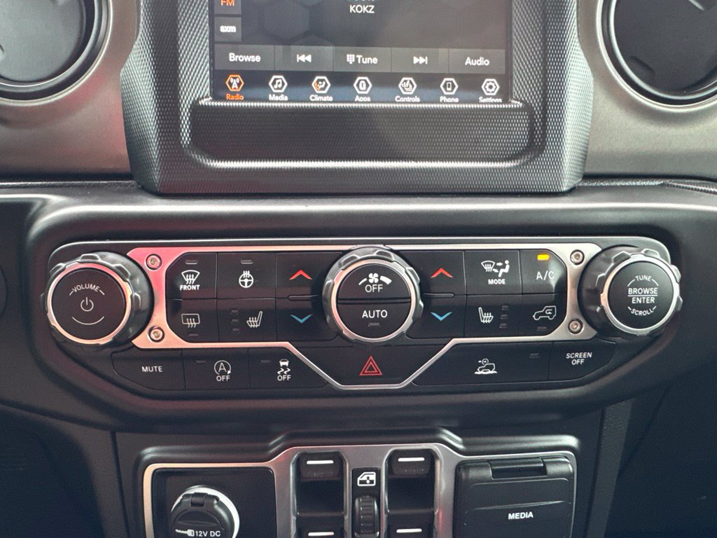 Used 2023 Jeep Gladiator Sport AWD/4WD image 6