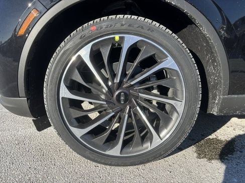 New 2026 Lincoln Aviator Reserve image 34