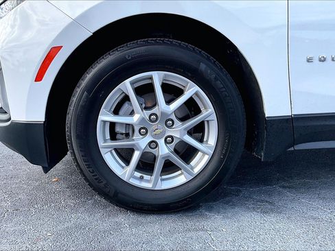 Used 2023 Chevrolet Equinox LT FWD image 9