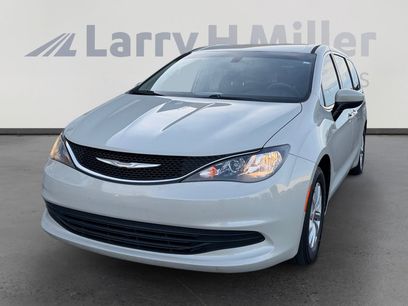 Used 2017 Chrysler Pacifica Touring