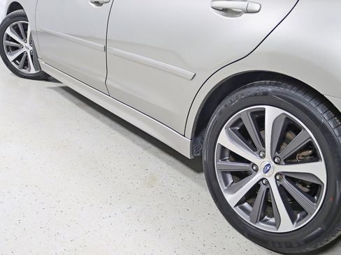 Used 2018 Subaru Legacy 2.5i Limited image 12