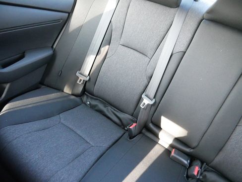 Certified 2025 Honda Accord LX image 12