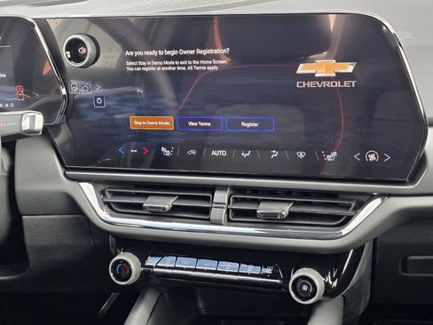 New 2026 Chevrolet Equinox EV RS image 26