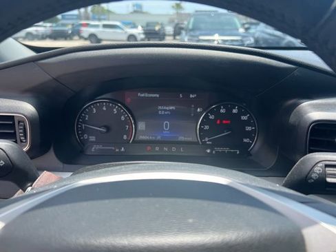 Used 2023 Ford Explorer XLT w/ Equipment Group 202A RWD image 15