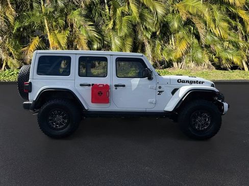 Used 2025 Jeep Wrangler Unlimited Rubicon 392 AWD/4WD image 4