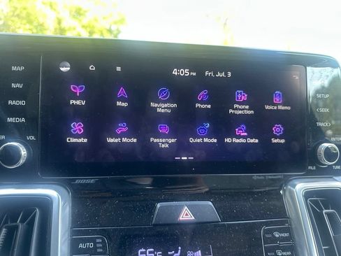 Used 2025 Kia Sorento SX Prestige AWD/4WD image 18