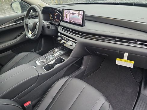 New 2026 INFINITI QX60 Luxe image 13