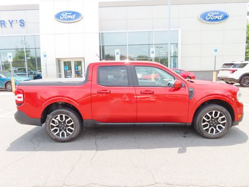 Used 2023 Ford Maverick Lariat w/ Lariat Luxury Package AWD/4WD image 4