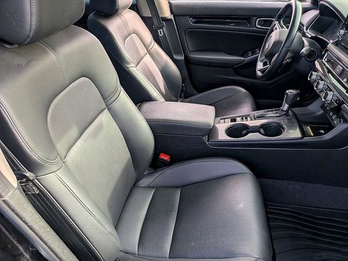 Used 2022 Honda Civic Touring image 32