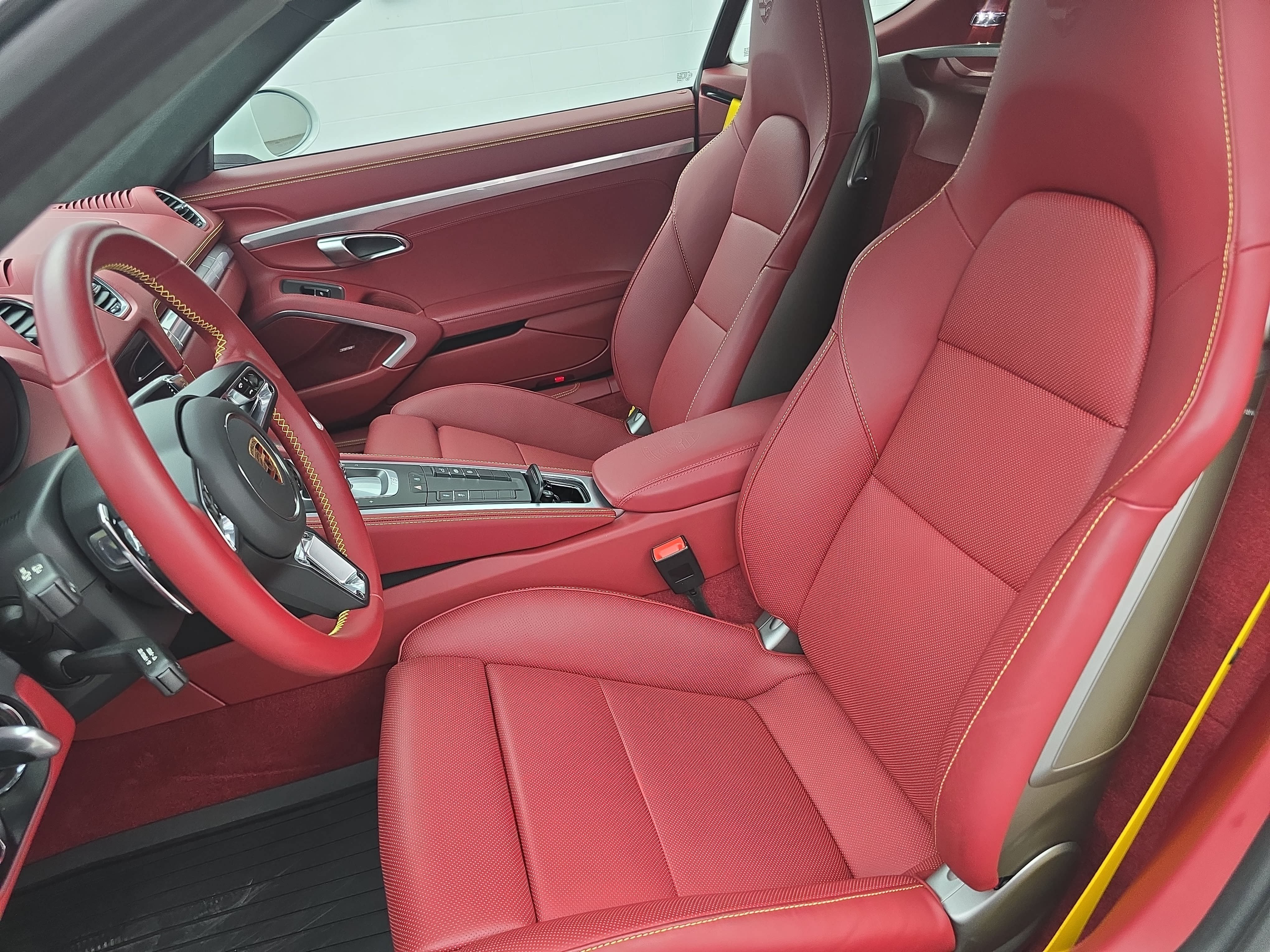 Certified 2025 Porsche 718 Cayman S RWD image 13