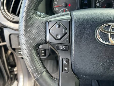 Used 2019 Toyota Tacoma SR w/ SR Convenience Package AWD/4WD image 29