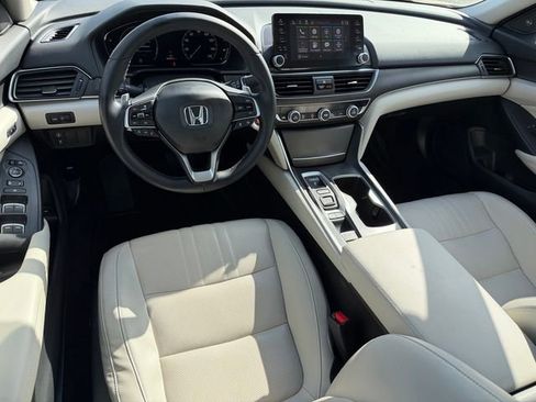 Used 2018 Honda Accord EX-L image 32