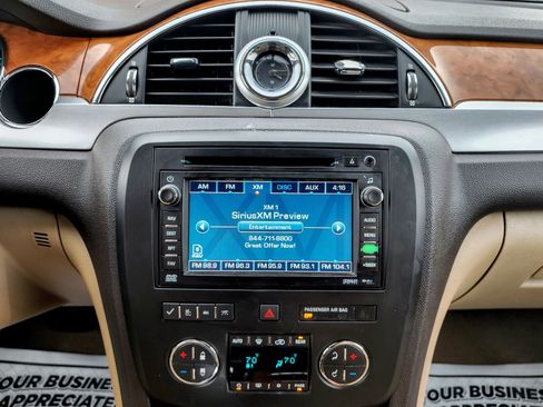 Used 2009 Buick Enclave CXL w/ Entertainment Package #4 image 11