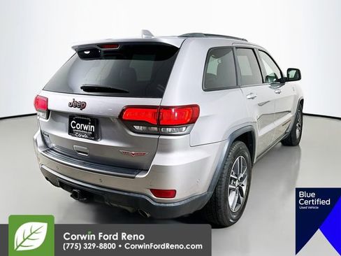 Used 2018 Jeep Grand Cherokee Trailhawk image 9
