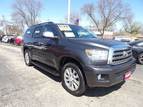 Used 2014 Toyota Sequoia Limited AWD/4WD image 3