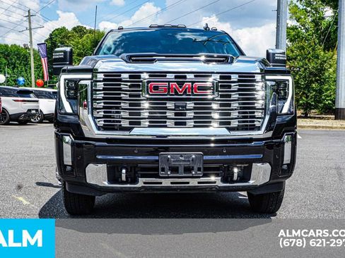 Used 2024 GMC Sierra 3500 Denali w/ Denali Reserve Package AWD/4WD image 10