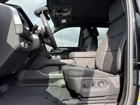 New 2026 GMC Yukon XL Elevation w/ Elevation Premium Package image 16