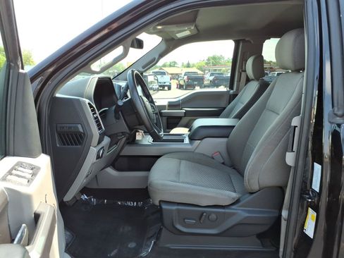 Used 2020 Ford F150 XLT w/ Equipment Group 302A Luxury AWD/4WD image 13