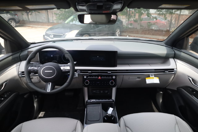 New 2026 Hyundai Tucson Limited AWD/4WD image 11