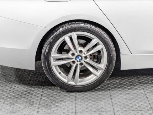 Used 2016 BMW 320i Sedan image 32