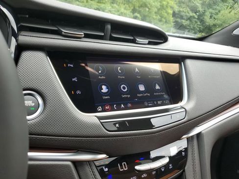 New 2025 Cadillac XT5 Premium Luxury w/ Technology Package image 16