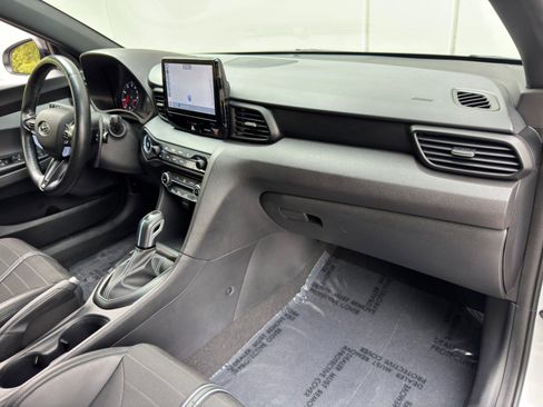 Used 2021 Hyundai Veloster N image 14