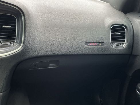 Used 2018 Dodge Charger R/T Scat Pack RWD image 16