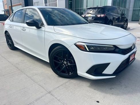 Used 2022 Honda Civic Sport image 1