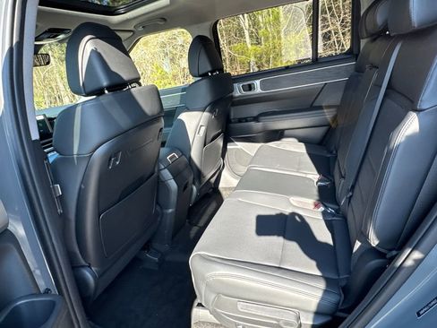 New 2026 Hyundai Santa Fe Limited FWD image 11