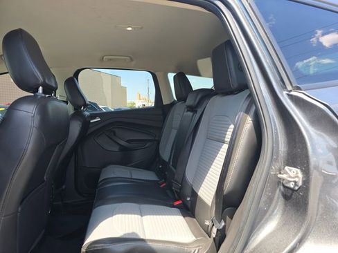 Used 2018 Ford Escape SE w/ SE Sport Appearance Package AWD/4WD image 13