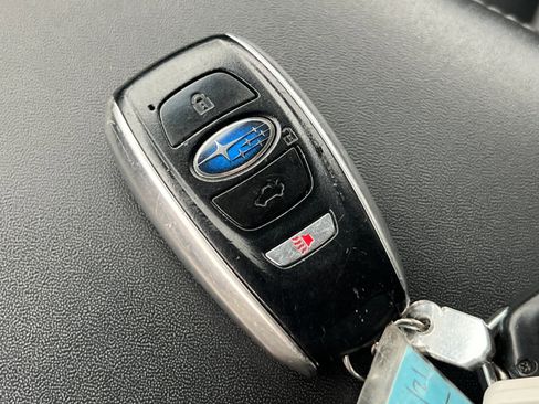 Used 2019 Subaru Outback 2.5i Limited w/ Popular Package #2 image 29