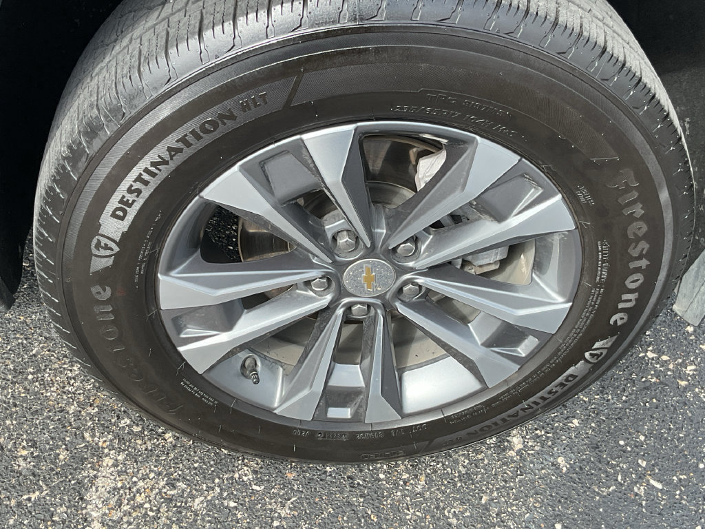 Used 2025 Chevrolet Equinox LT w/ Convenience Package II FWD image 9