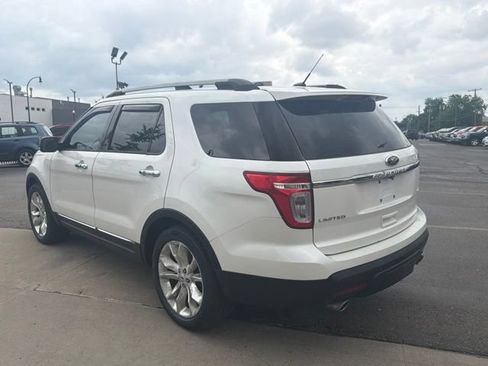 Used 2014 Ford Explorer Limited w/ Equipment Group 302A AWD/4WD image 5